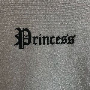 NEW Y2K/early 2000s embroidered tee forever 21